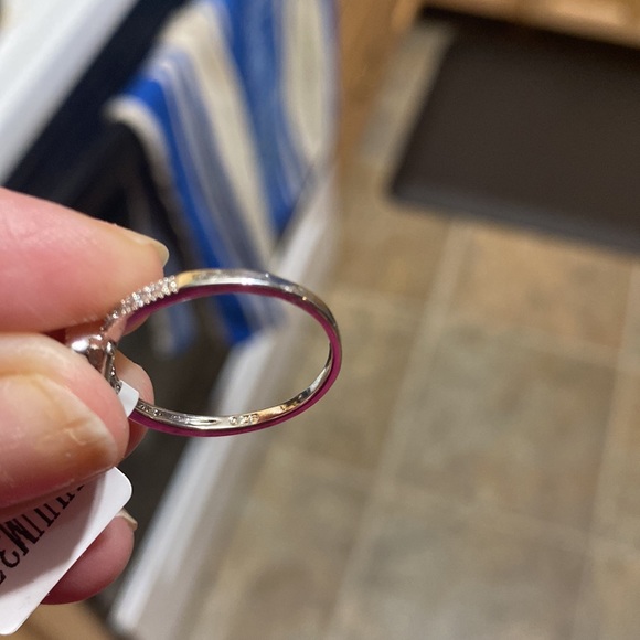 Charmed Aroma ring size 8 - Picture 7 of 7